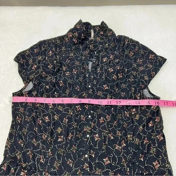 Free People Short sleeve Romper size s - Picture 10 of 12